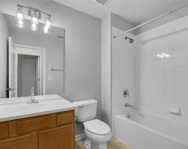 12702 Salomon Cove Drive - Photo Thumbnail 29