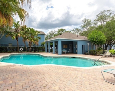 425 Wilton Circle - Photo Thumbnail 15