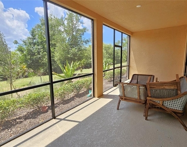 10027 Crooked Creek Drive - Photo Thumbnail 12