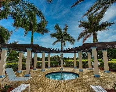 10027 Crooked Creek Drive - Photo Thumbnail 4