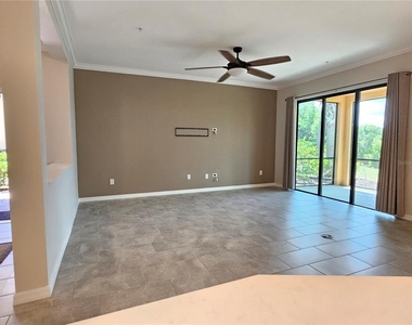 10027 Crooked Creek Drive - Photo Thumbnail 10