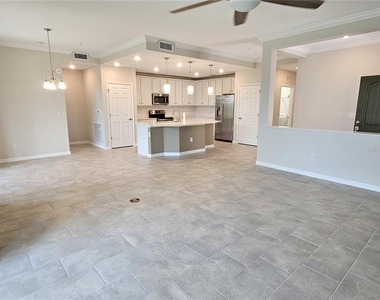 10027 Crooked Creek Drive - Photo Thumbnail 7