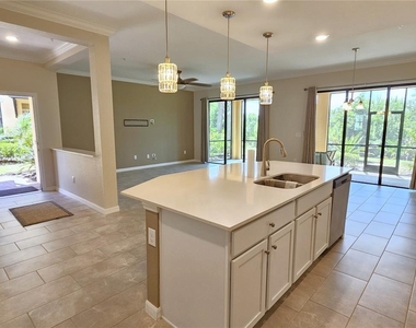 10027 Crooked Creek Drive - Photo Thumbnail 9