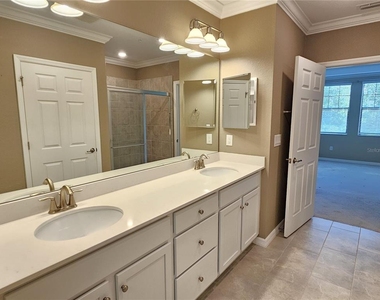 10027 Crooked Creek Drive - Photo Thumbnail 30