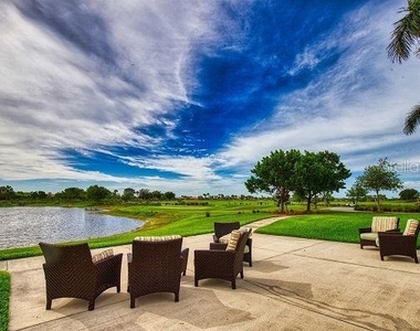 10027 Crooked Creek Drive - Photo Thumbnail 43