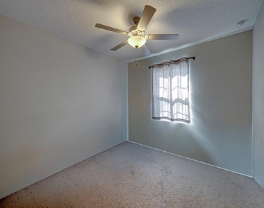 295 Lake Smart Circle - Photo Thumbnail 6