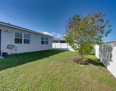 295 Lake Smart Circle - Photo Thumbnail 11