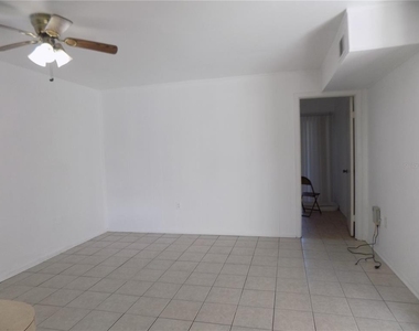 2811 Sw Archer Road - Photo Thumbnail 13