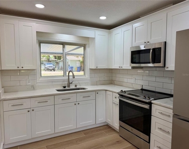 301 S Seminole Avenue - Photo Thumbnail 11