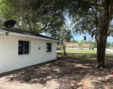 301 S Seminole Avenue - Photo Thumbnail 38