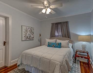 2390 Sheridan Road - Photo Thumbnail 14