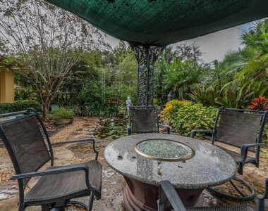 2390 Sheridan Road - Photo Thumbnail 35