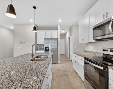 2281 Mystic Maze Lane - Photo Thumbnail 13