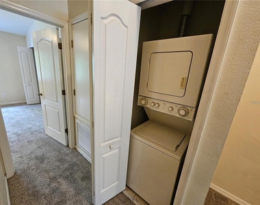 506 Wilton Cir - Photo Thumbnail 9