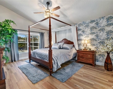 1234 Crown Pointe Lane - Photo Thumbnail 9