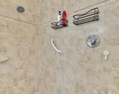 900 Park Place Drive - Photo Thumbnail 46