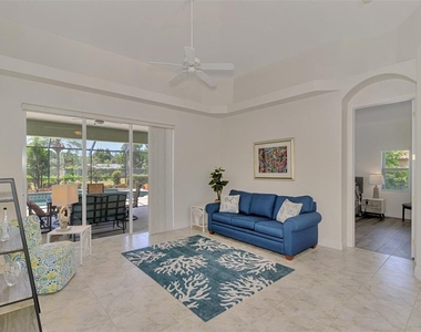 900 Park Place Drive - Photo Thumbnail 18