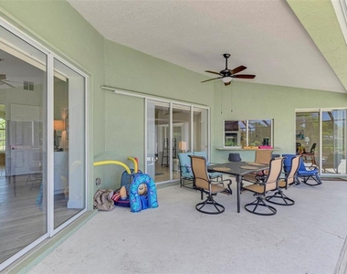 900 Park Place Drive - Photo Thumbnail 13