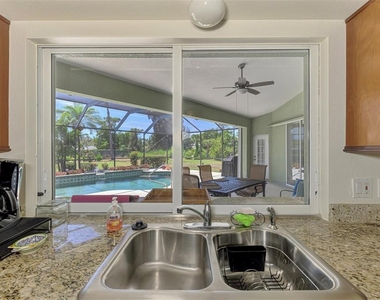 900 Park Place Drive - Photo Thumbnail 29