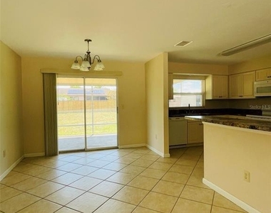 1506 Dewitt Street - Photo Thumbnail 3