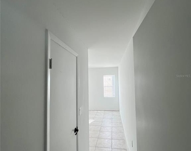 146 Boundary Boulevard - Photo Thumbnail 18