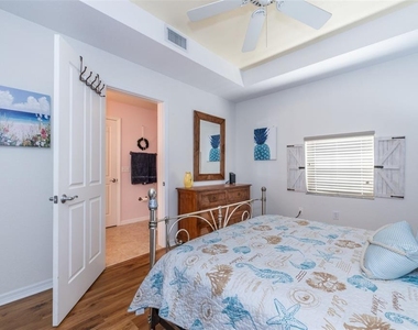 5125 Melbourne Street - Photo Thumbnail 51