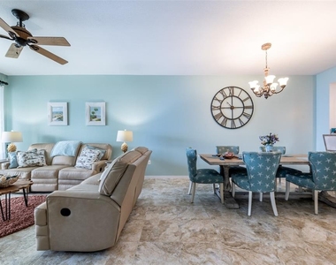 5125 Melbourne Street - Photo Thumbnail 20