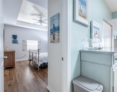 5125 Melbourne Street - Photo Thumbnail 57