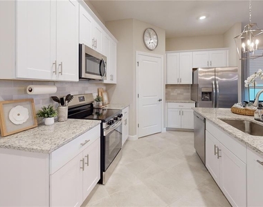 1464 Saddlewood Circle - Photo Thumbnail 10