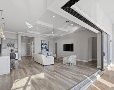 7849 Mainsail Lane - Photo Thumbnail 20