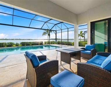 7849 Mainsail Lane - Photo Thumbnail 4