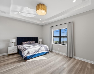 7849 Mainsail Lane - Photo Thumbnail 29