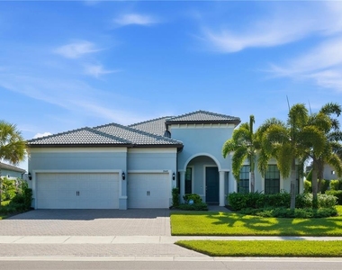 7849 Mainsail Lane - Photo Thumbnail 1