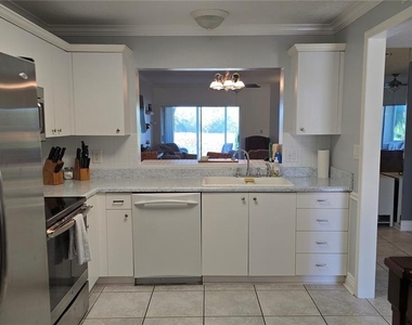2725 Terra Ceia Bay Boulevard - Photo Thumbnail 2