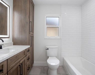 5528 Briarcliff Drive - Photo Thumbnail 15