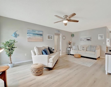4105 35th Avenue W - Photo Thumbnail 13