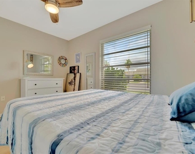 4105 35th Avenue W - Photo Thumbnail 37