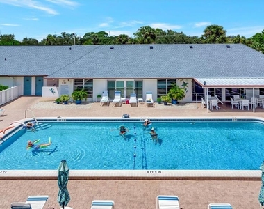 4105 35th Avenue W - Photo Thumbnail 9