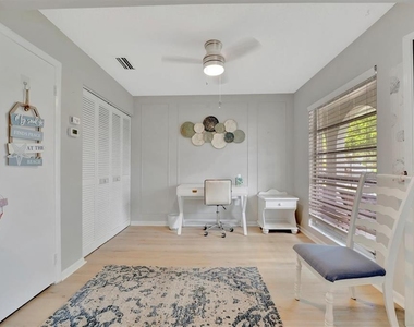 4105 35th Avenue W - Photo Thumbnail 15