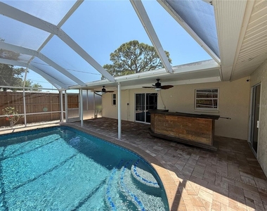 2729 Nodosa Drive - Photo Thumbnail 31