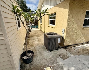 2729 Nodosa Drive - Photo Thumbnail 42