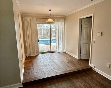 2729 Nodosa Drive - Photo Thumbnail 14