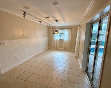 2729 Nodosa Drive - Photo Thumbnail 16