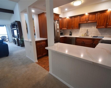 1503 Clower Creek Drive - Photo Thumbnail 3