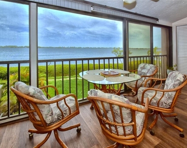 1503 Clower Creek Drive - Photo Thumbnail 12