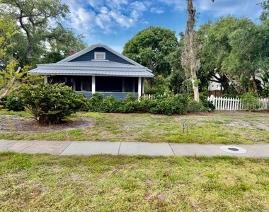 1828 Grove Street - Photo Thumbnail 1