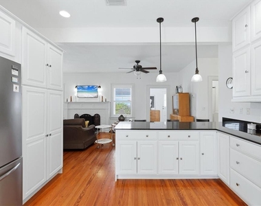 1828 Grove Street - Photo Thumbnail 16
