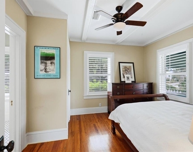 1828 Grove Street - Photo Thumbnail 22