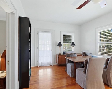 1828 Grove Street - Photo Thumbnail 11