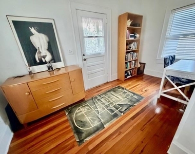 1828 Grove Street - Photo Thumbnail 6